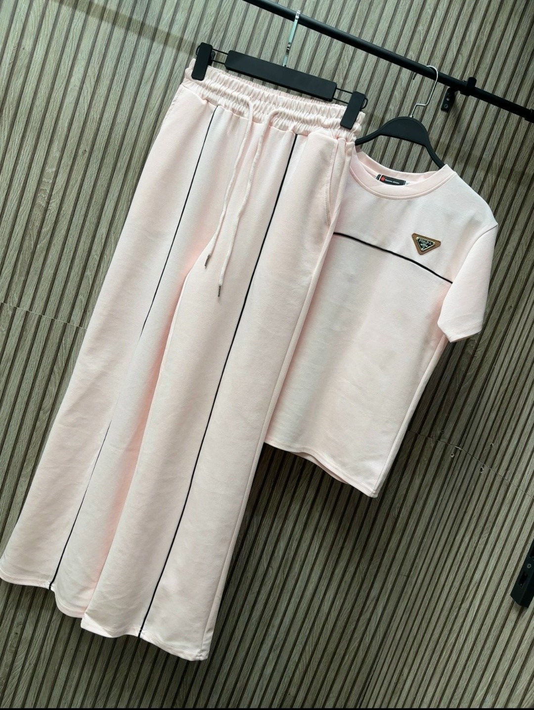 костюм спорт шик,костюм женский,спортивный костюм,спорт костюм