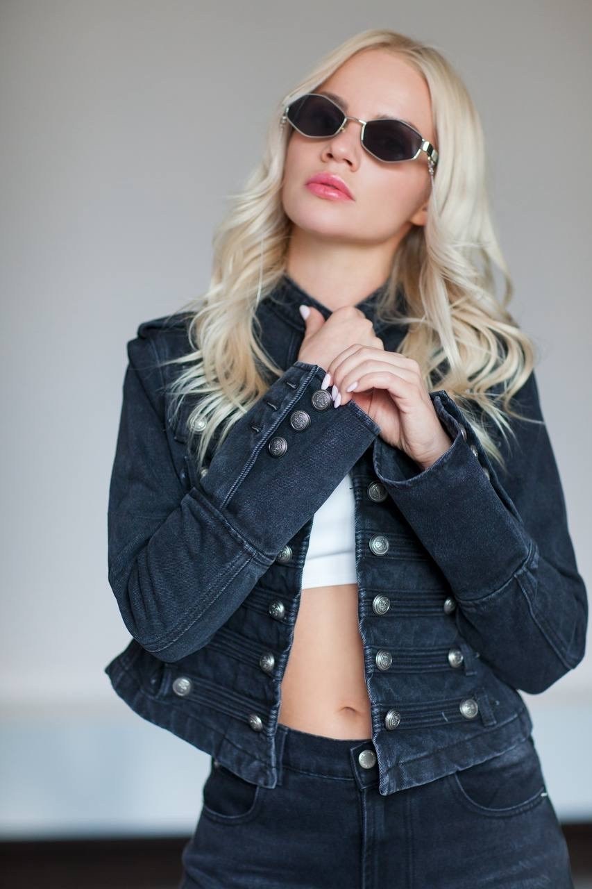 куртка джинсовая женская,джинсовая куртка,повседневная куртка,черная джинсовая куртка,джинсовая куртка женская philipp plein