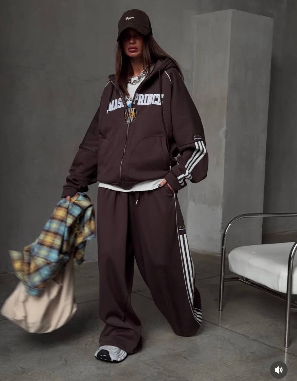 стильные костюмы,костюм двойка,женский спортивный костюм,женские костюмы,спортивный костюм