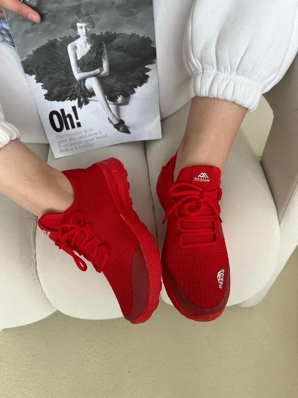 спортивная ,детские кроссовки,дышащие кроссовки,кроссовки красные,спортивные кроссовки