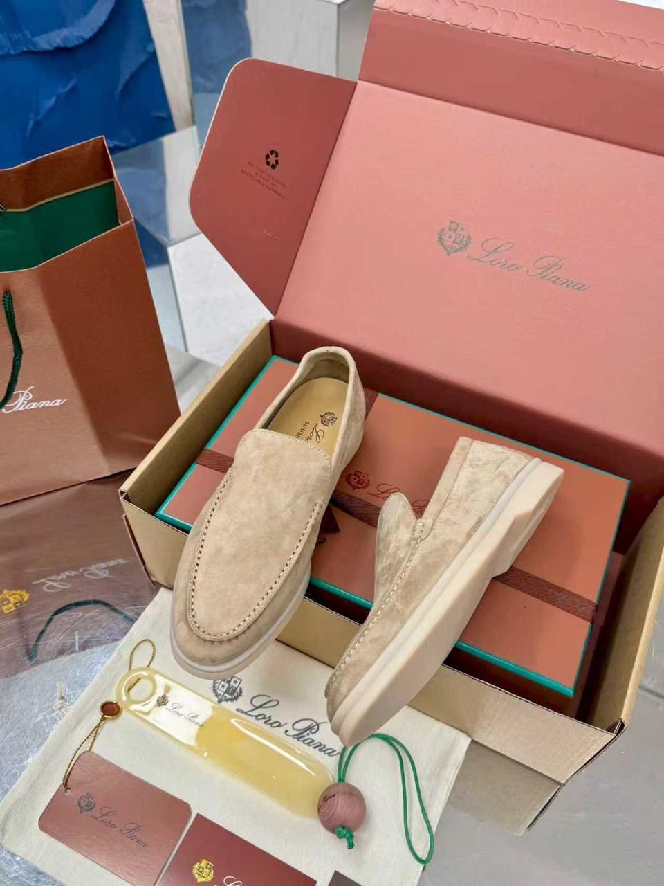 лоферы женские loro piana,замшевые лоферы loro piana,,лоферы лоро пиано оригинал,лоферы loro piana