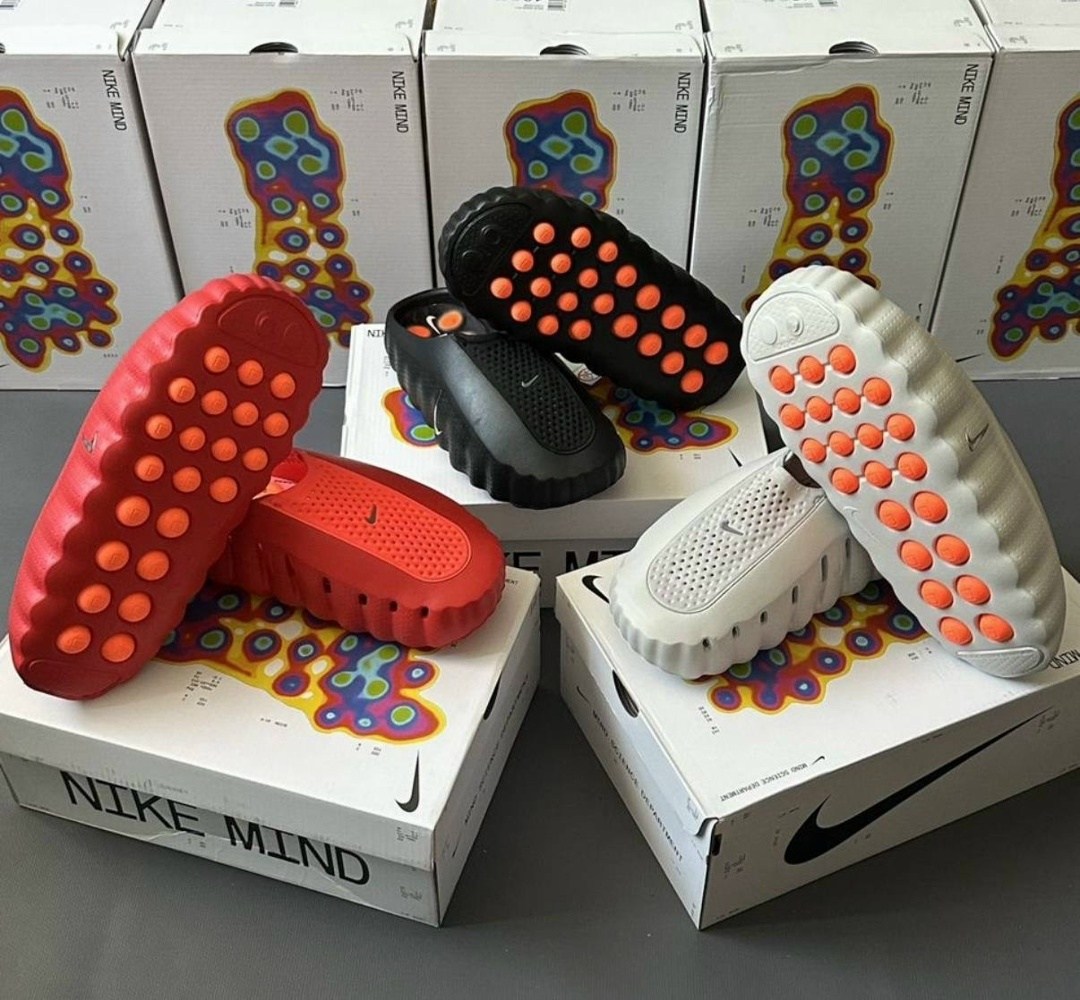 ,кроссовки,спортивный ,тапки найк,nike mind 001