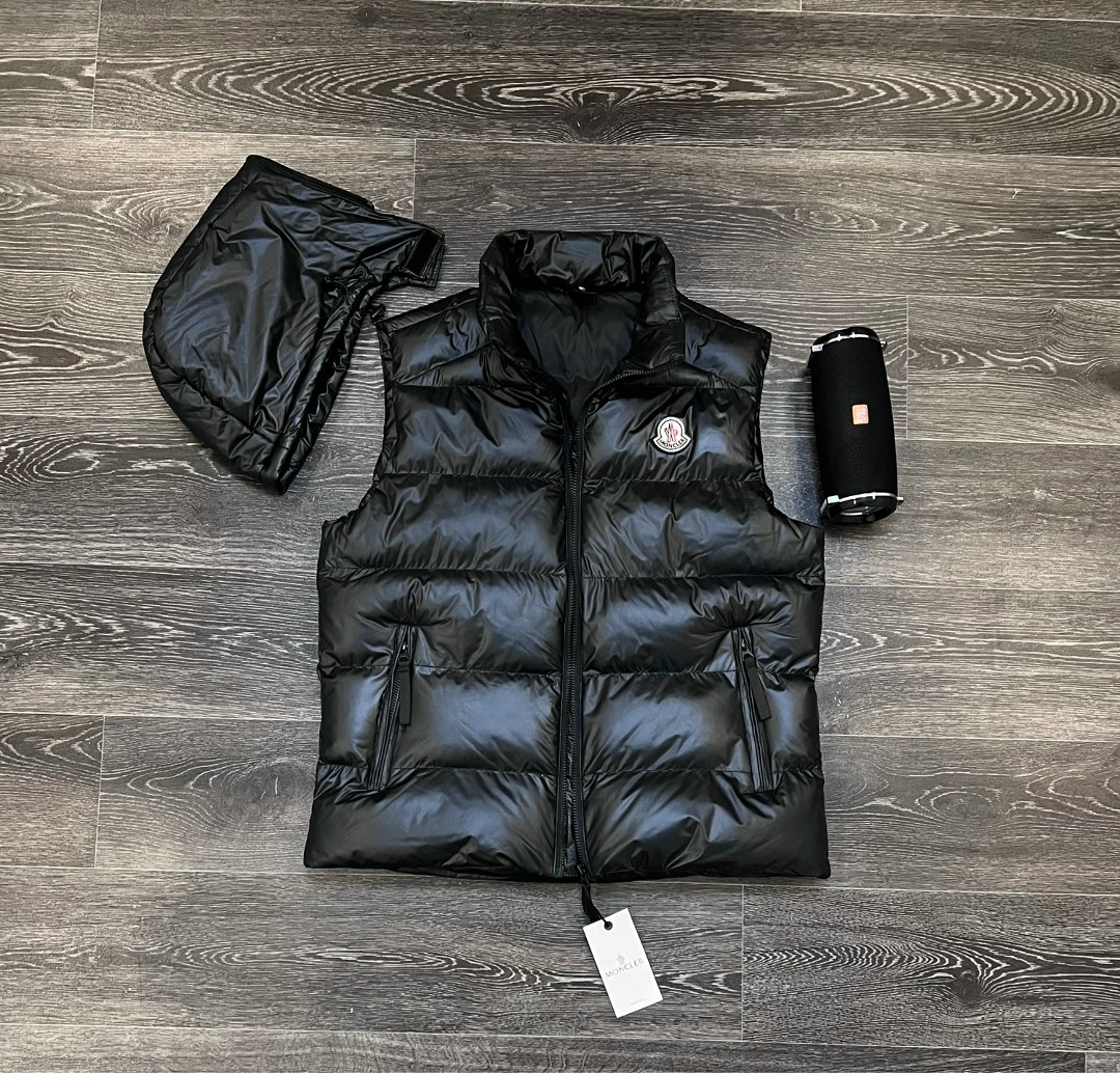 жилетка moncler,жилетка монклер,жилет moncler,пуховик moncler мужской,жилет монклер мужской