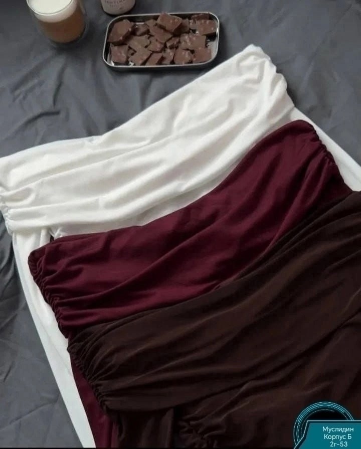 лонгслив с открытыми плечами,женский лонгслив,лонгслив женский с открытыми плечами,женская кофта,кофта лонгслив с открытыми плечами