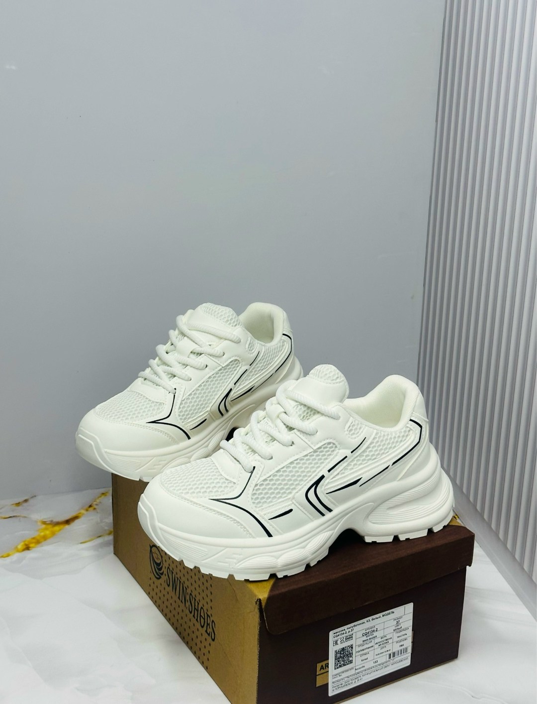 женские кроссовки,кроссовки,кроссовки модные,кроссовки белые,кроссовки мода