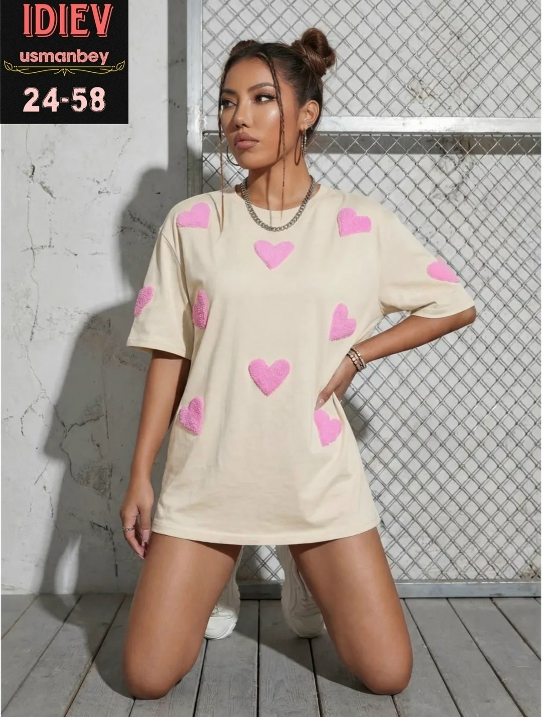 женская футболка оверсайз,футболка женская оверсайз с сердечками alindi,футболка с сердечками оверсайз,футболки оверсайз с принтами,женская футболка оверсайз с сердечками aikolya 217207093