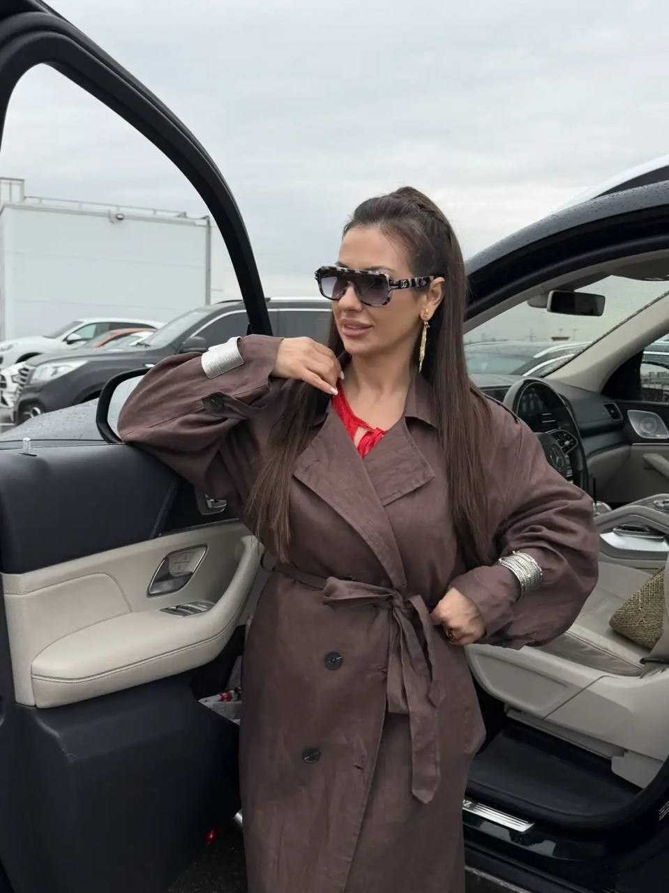 плащ тренч женский,модное пальто,модный плащ,тренч плащ,женские плащи и тренчи 2026-2025