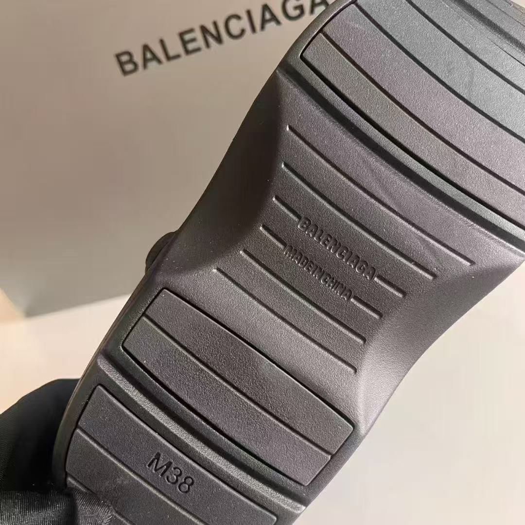 balenciaga balenciaga,показ balenciaga,balenciaga fall-winter 2026 paris fashion week,баленсиага кристобаль