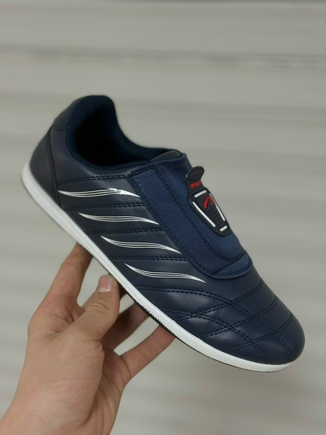 ,женские кроссовки,детские кроссовки,кроссовки подростковые,кроссовки для подростка