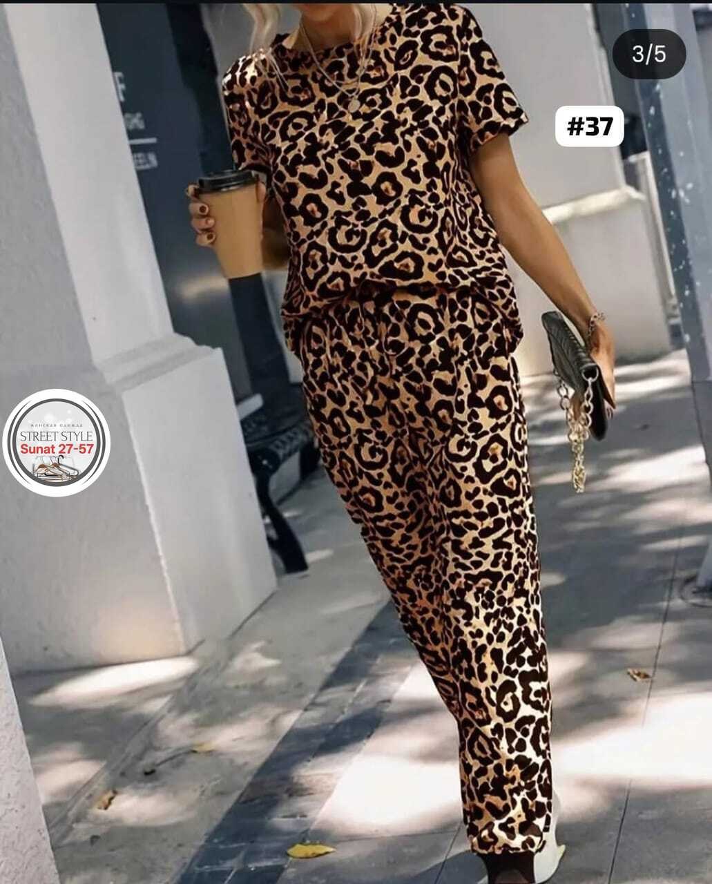 леопардовый костюм,костюм 3 ка в ярком леопардовом принте,костюм двойка,леопардовый костюм женский,