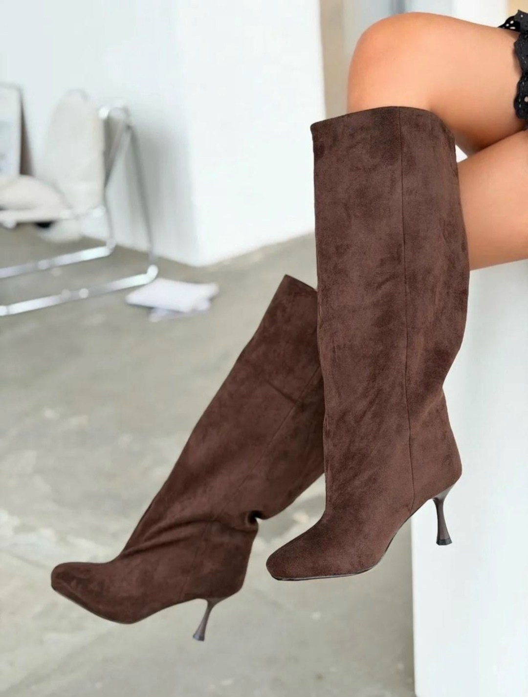 сапоги трубы демисезонные на каблуке matmazel,сапоги трубы замшевые,сапоги,сапоги трубы демисезонные на каблуке matmazel цвет черный,сапоги замшевые на каблуке