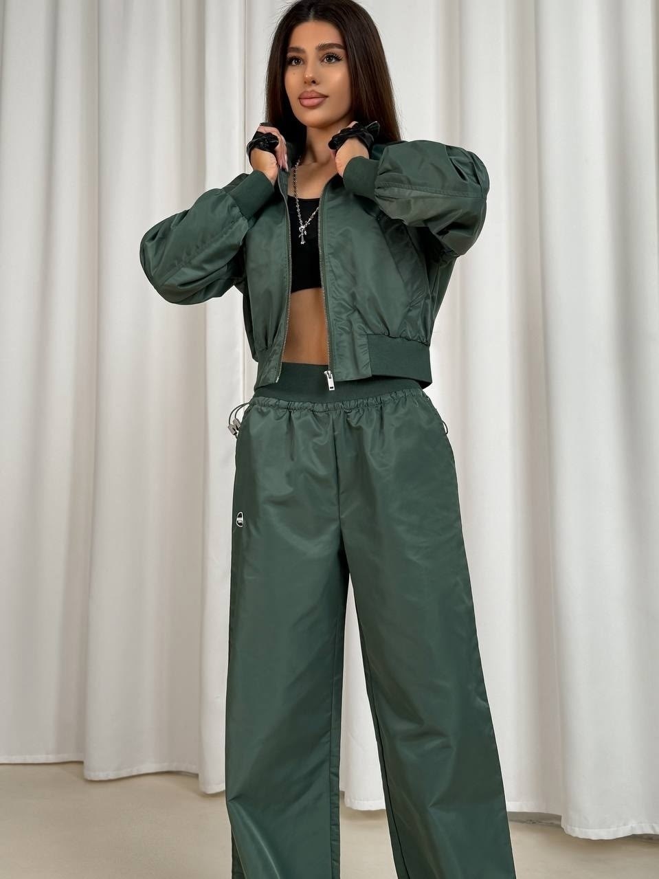 костюм спортивный,куртка бомбер,костюм с ветровкой,спортивный костюм женский,куртка женская