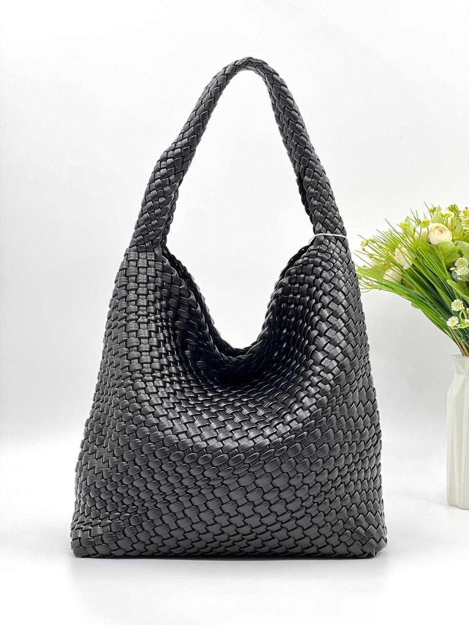 сумка плетеная,сумка плетеная женская,женская сумка,сумка,сумка плетеная кожаная