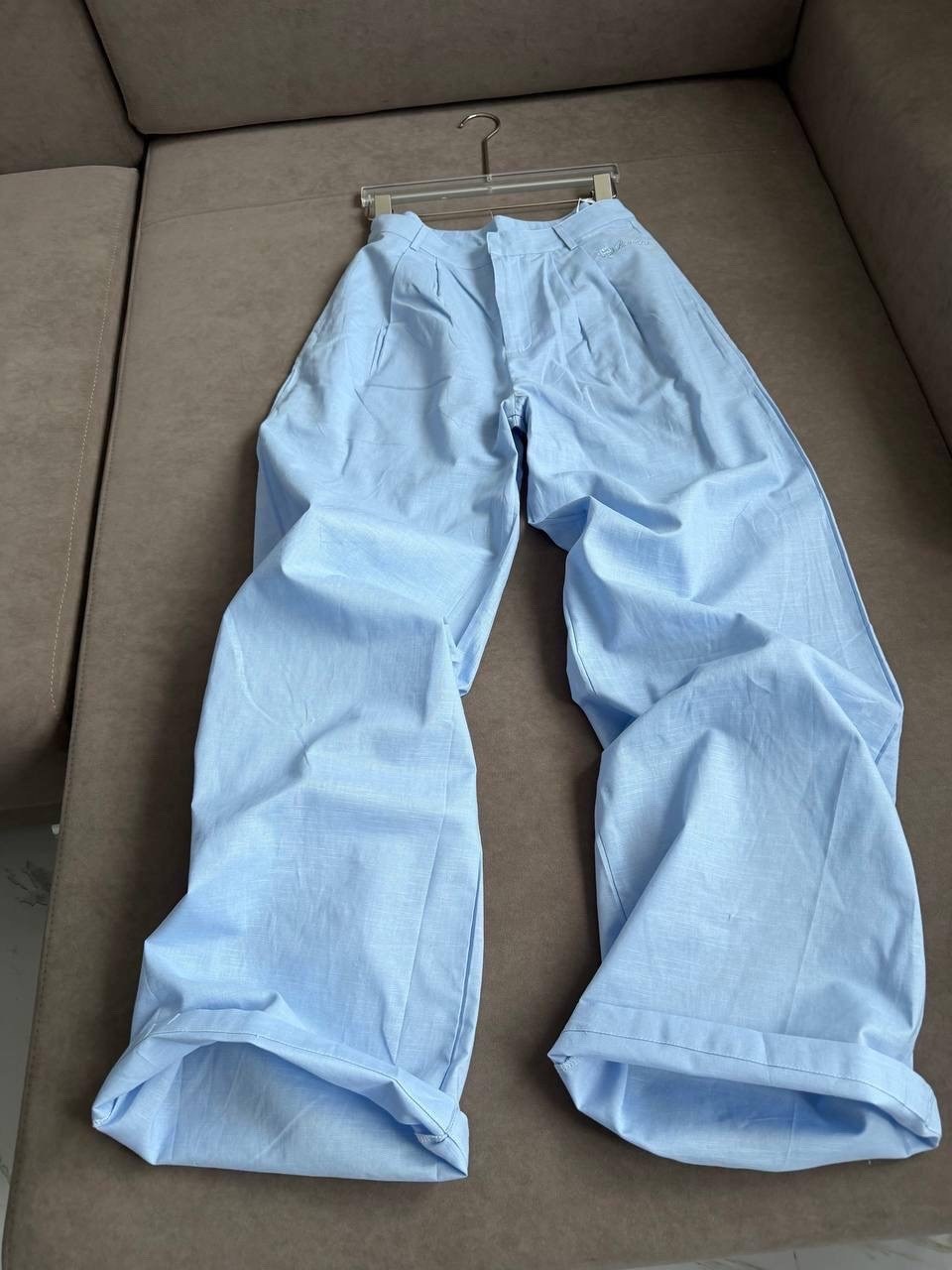 брючный костюм,костюм женский,костюм голубой,костюм в пижамном стиле голубой,летний брючный костюм