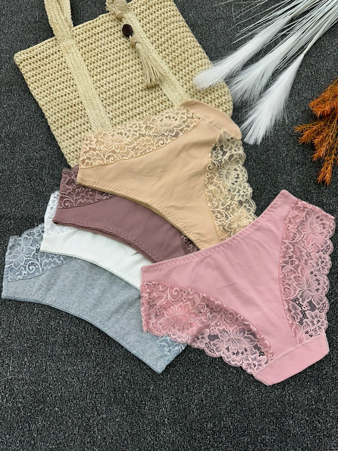 женские трусы,комплект женских трусов,комплект трусов,женское нижнее белье всякое разное,трусы женские 5 шт