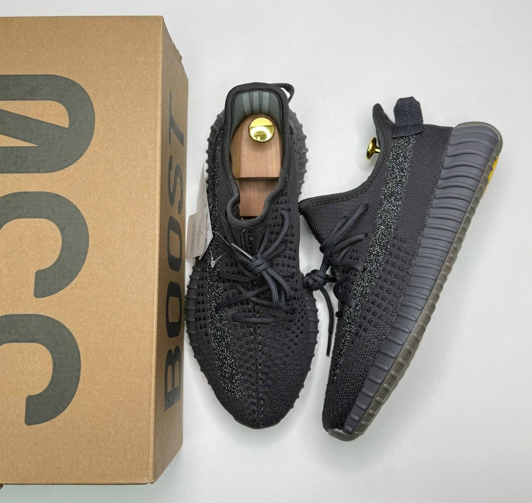 adidas yeezy boost 350 v2 cinder reflective,adidas yeezy 350 boost,adidas yeezy boost 350 v2 cinder,adidas yeezy boost 350 v 2,кроссовки adidas yeezy boost 350