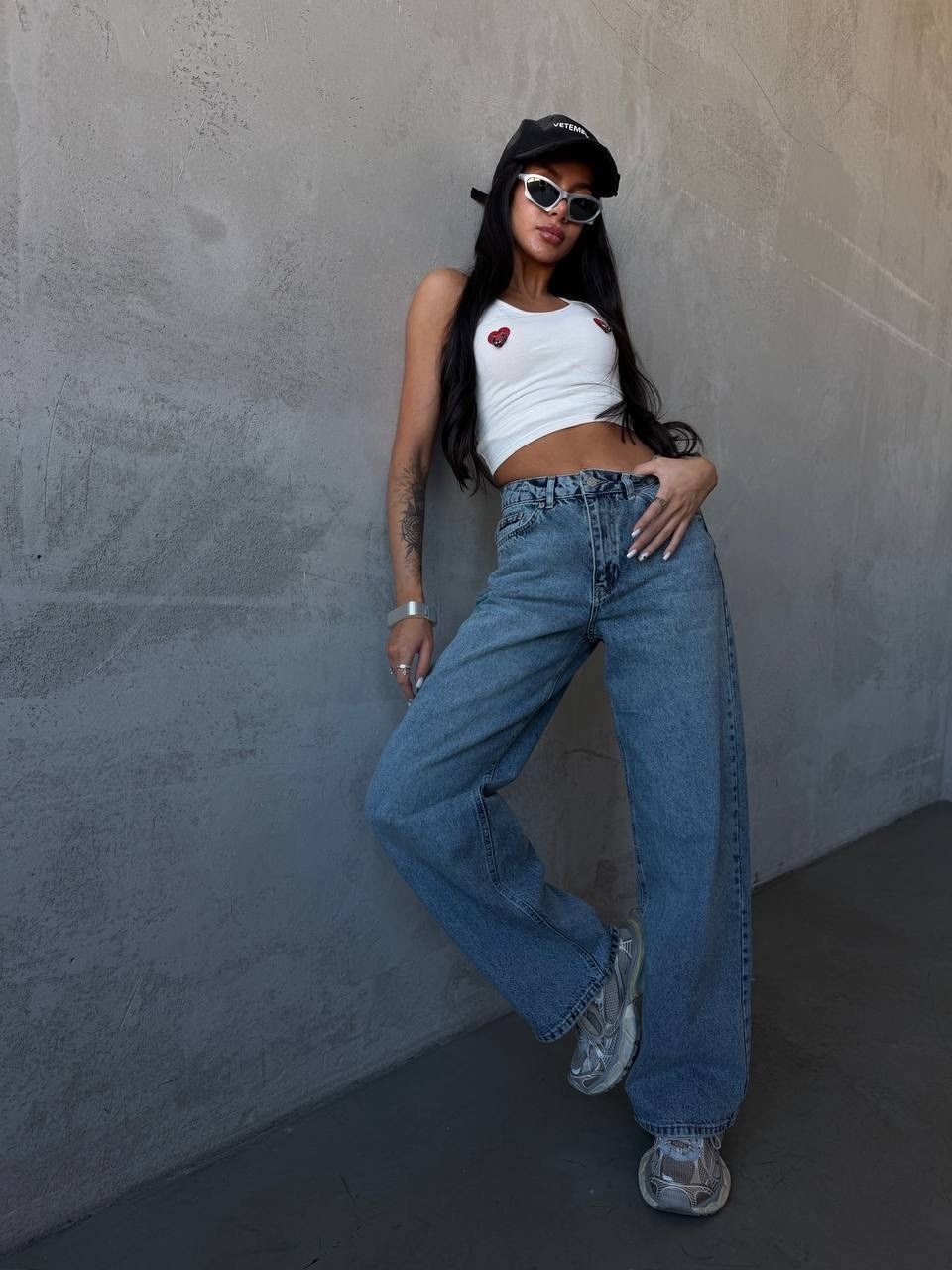 женские джинсы,модные джинсы,женские джинсы с высокой посадкой,джинсы широкие,женские широкие джинсы