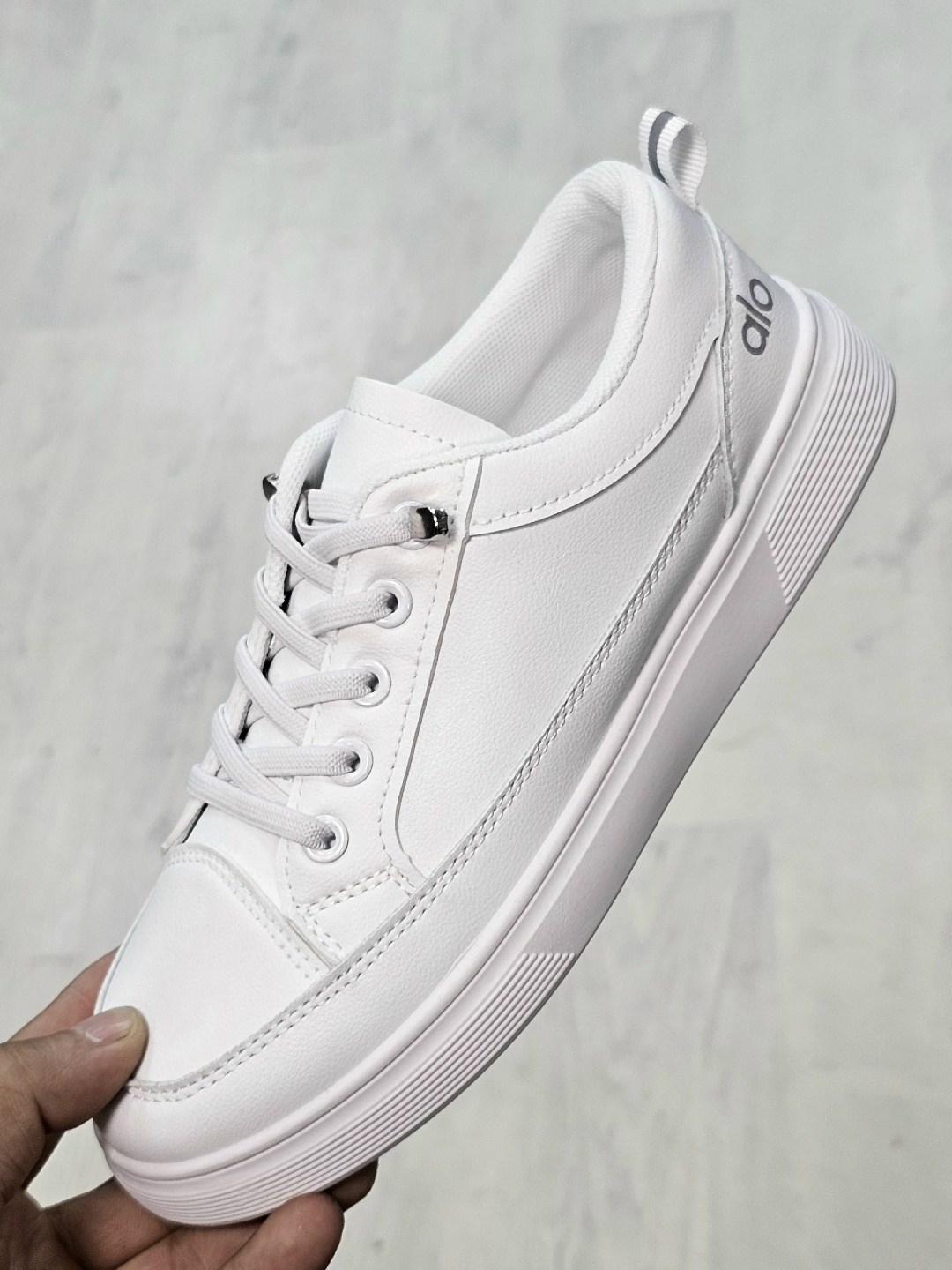 ,белые кеды,кеды женски,белые кроссовки,кеды кроссовки