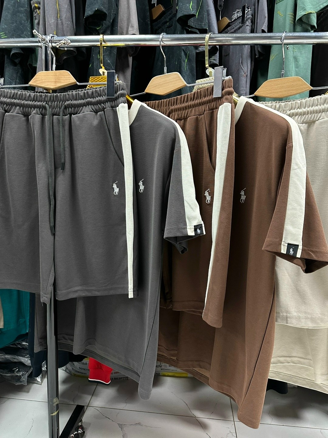 мужские спортивные костюмы,спортивные костюм,мужские летние костюмы,мужские комплекты