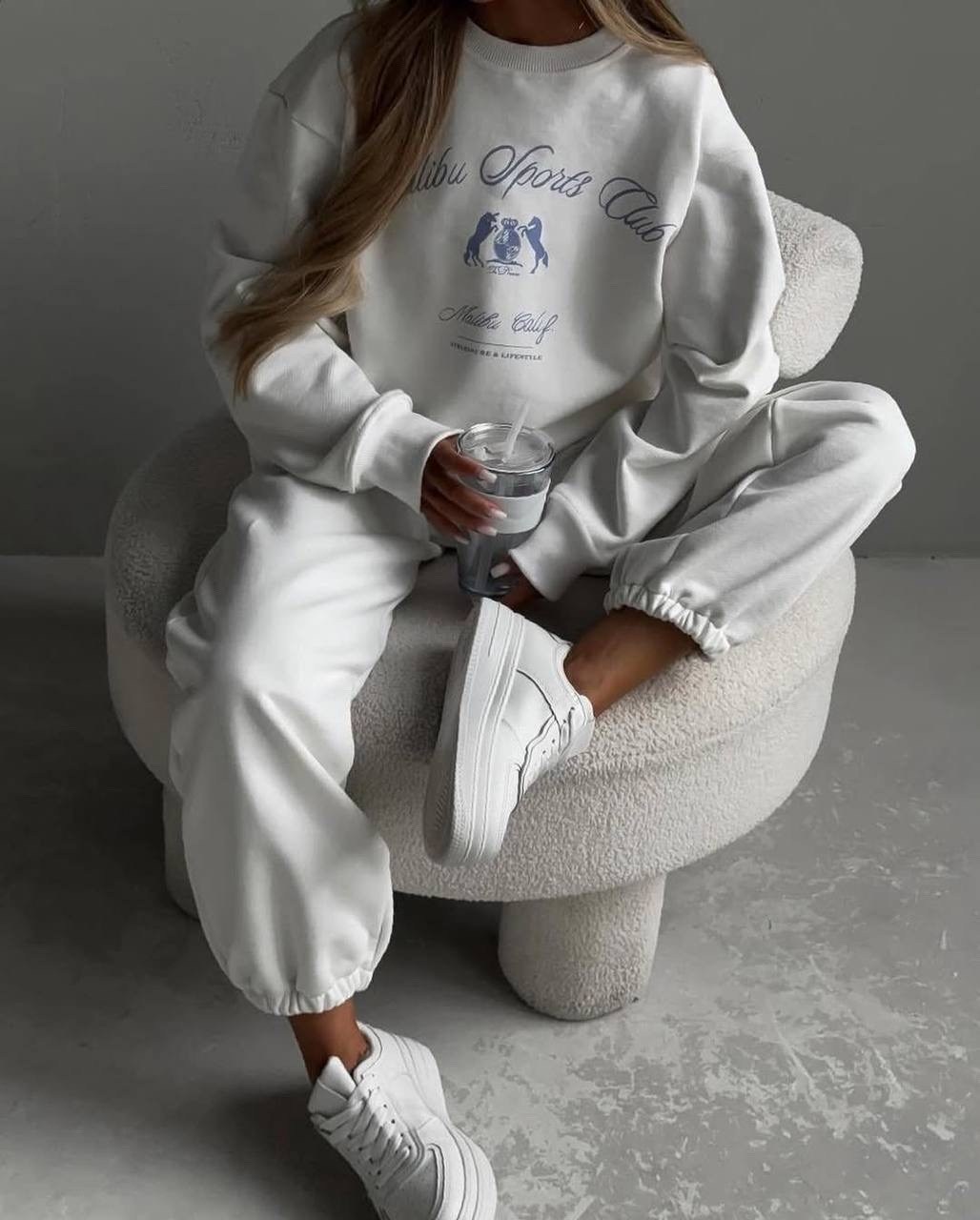 свитшот женская,брюки женские широкие,широкие брюки,трикотажные костюмы,брюки прямые