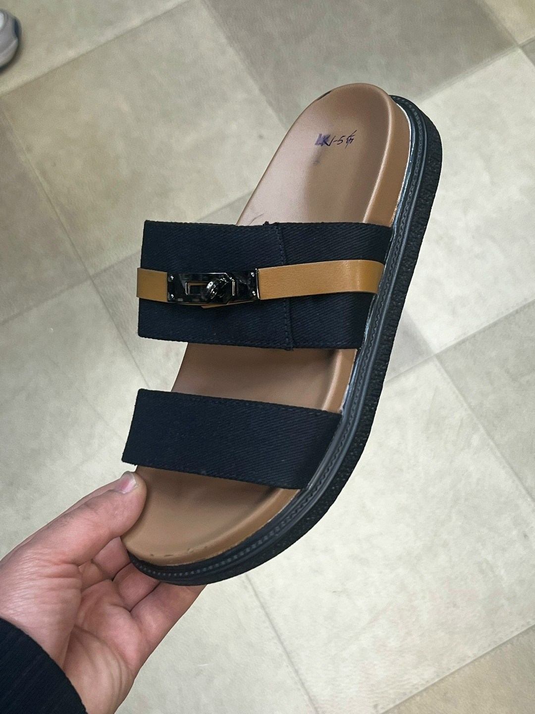 мужские шлепанцы,,тапки гермес мужские,сандалии модные,мужская сандалия