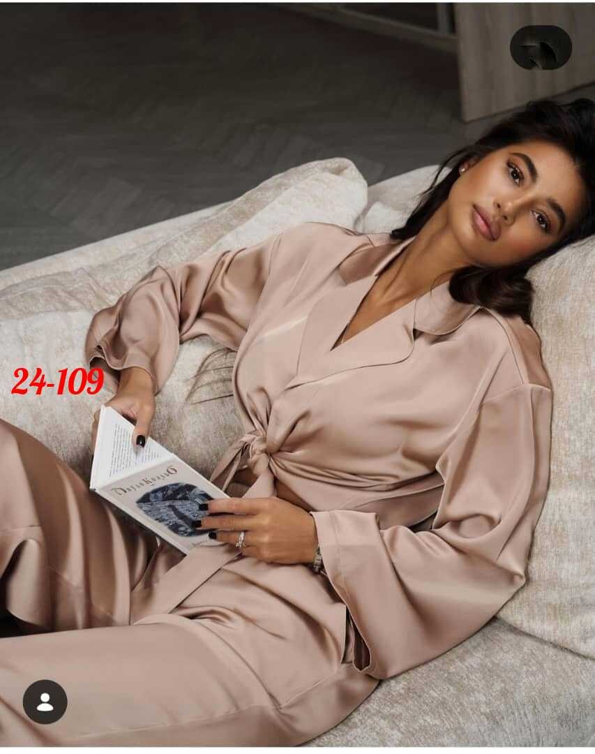 атласный костюм женский,шелковый костюм,шелковый костюм в пижамном стиле,брючный атласный костюм,костюм женский в пижамном стиле