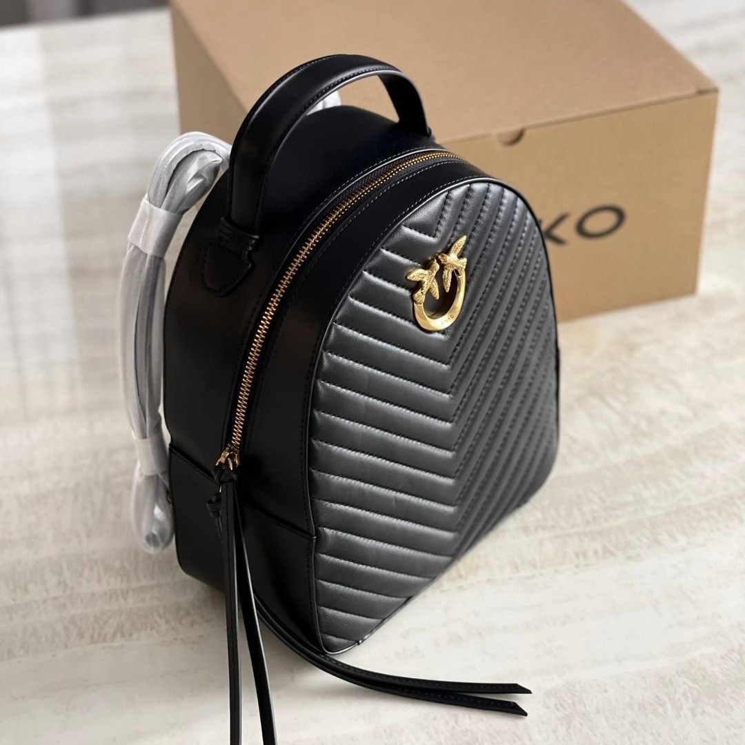 рюкзак пинко женский pinko кожаный брендовый,рюкзак женский pinko,рюкзак pinko,рюкзак женский кожаный pinko,рюкзак pinko черный