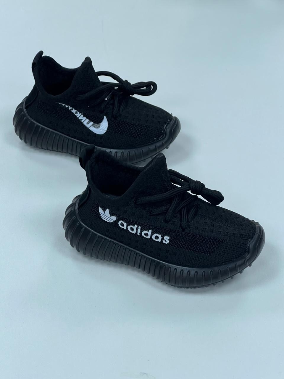 кроссовки изики,детские кроссовки,кроссовки,кроссовки изики для мальчика,кроссовки мальчику