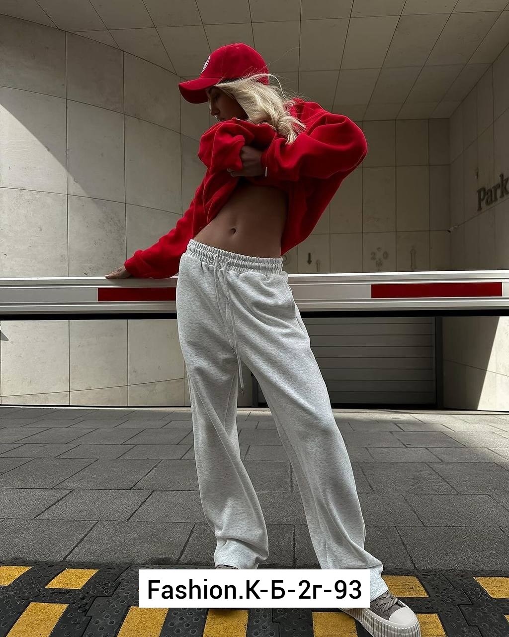 cпортивный костюм женский на флисе,женские спортивные костюмы,женская спортивная одежда,женские спортивные брюки,спортивные костюм