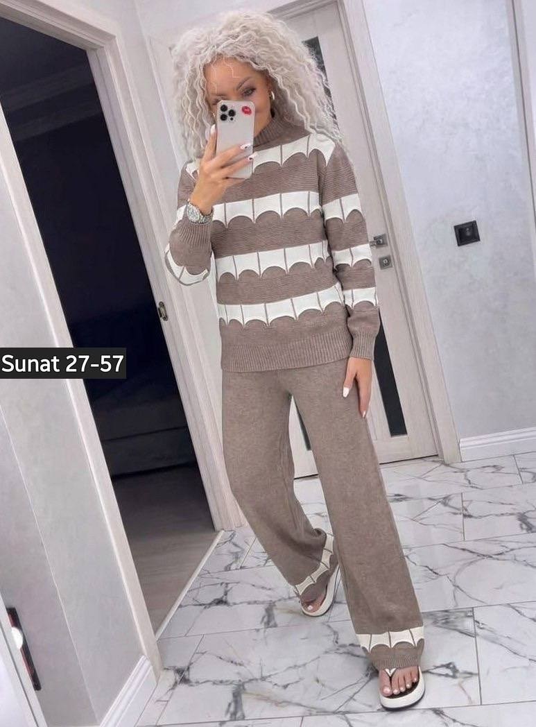 трикотажный костюм с брюками и кофтой в полоску aisha comfort,трикотажные костюмы,костюм женский,женский вязаный костюм,трикотажный костюм с брюками и кофтой в полоску aisha comfort цвет бежевый