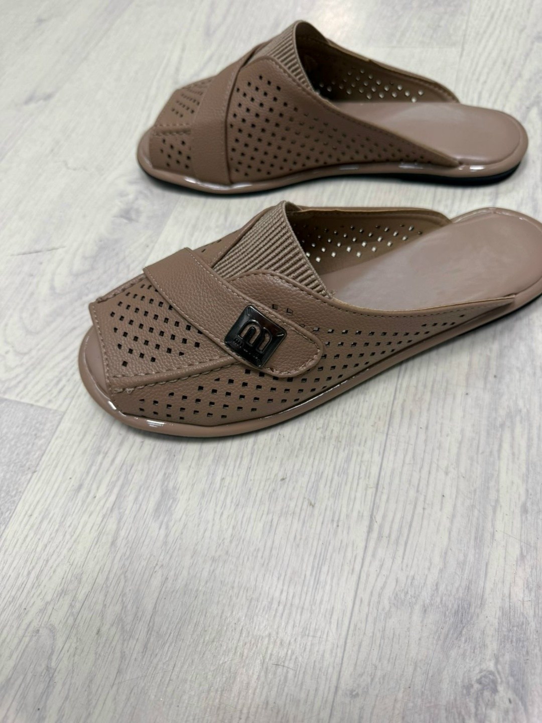 женские шлепанцы,сабо женские,,женские шлепки,женская