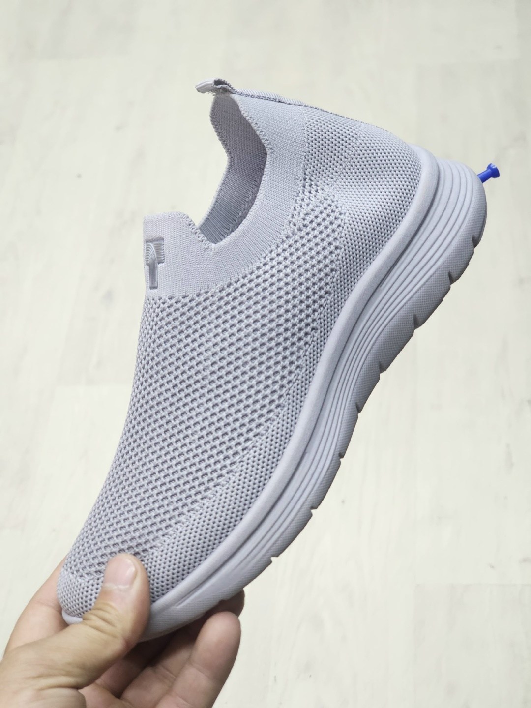 ,женские кроссовки, спортивная,женские слипоны, женская