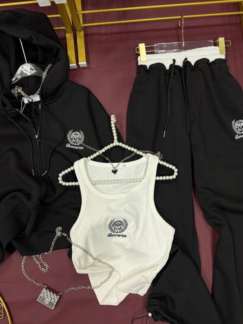 костюм женский на флисе,спортивный костюм свободного кроя,спортивный костюм свободного кроя из,женские спортивные костюмы,костюм спортивный