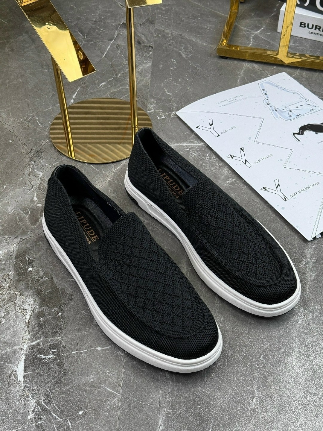 ,слипоны мужские,мужские мокасины,летние слипоны,мужские лоферы