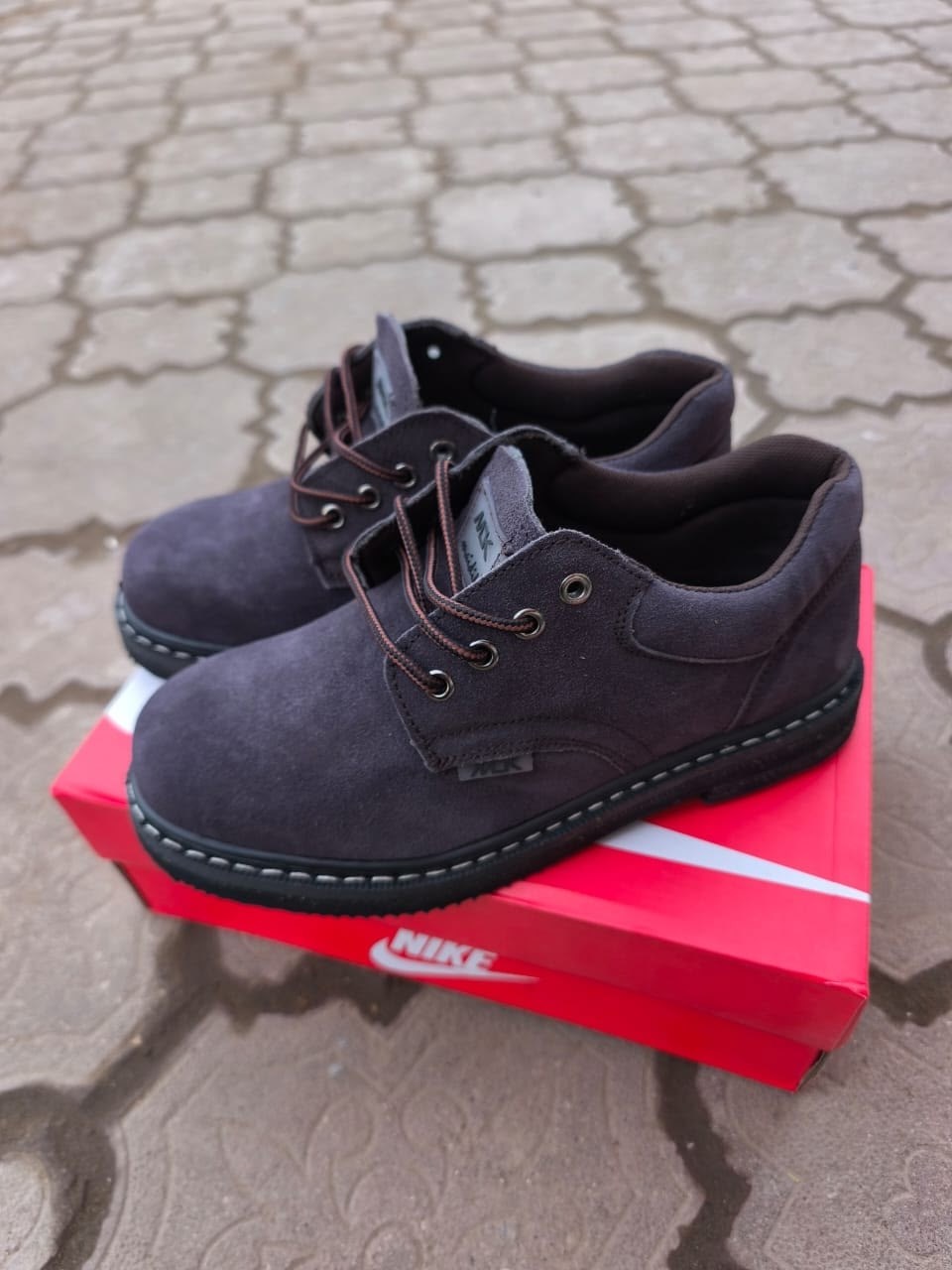 ,мужская ,мужские ботинки,обуви,ботинка