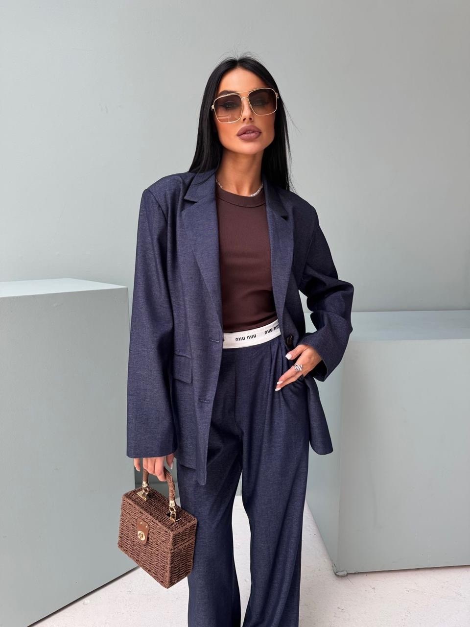 костюмы брючные женские,брючный костюм с пиджаком,костюм брючный тройка,костюм классический брючный серый,деловой брючный костюм женский