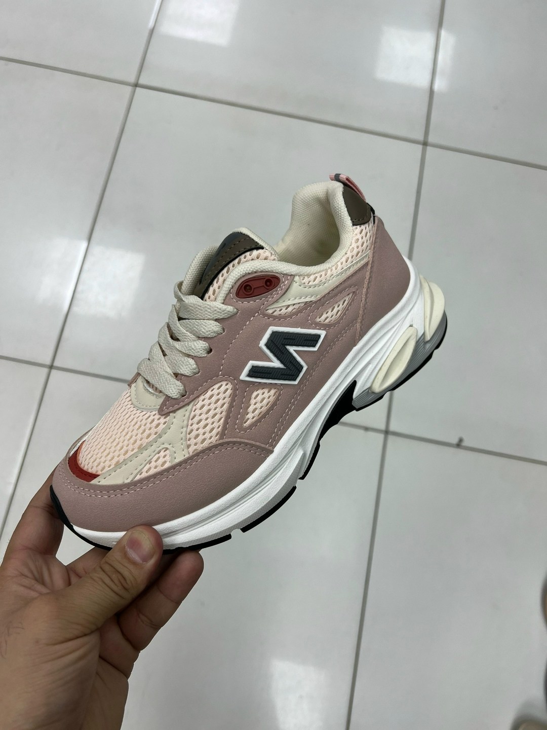 кроссовки женскиe,кроссовки new balance 530,кроссовки женские new balance 530,кроссовки,повседневные кроссовки