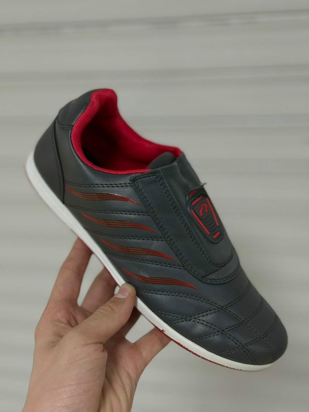 ,женские кроссовки,детские кроссовки,кроссовки подростковые,кроссовки для подростка