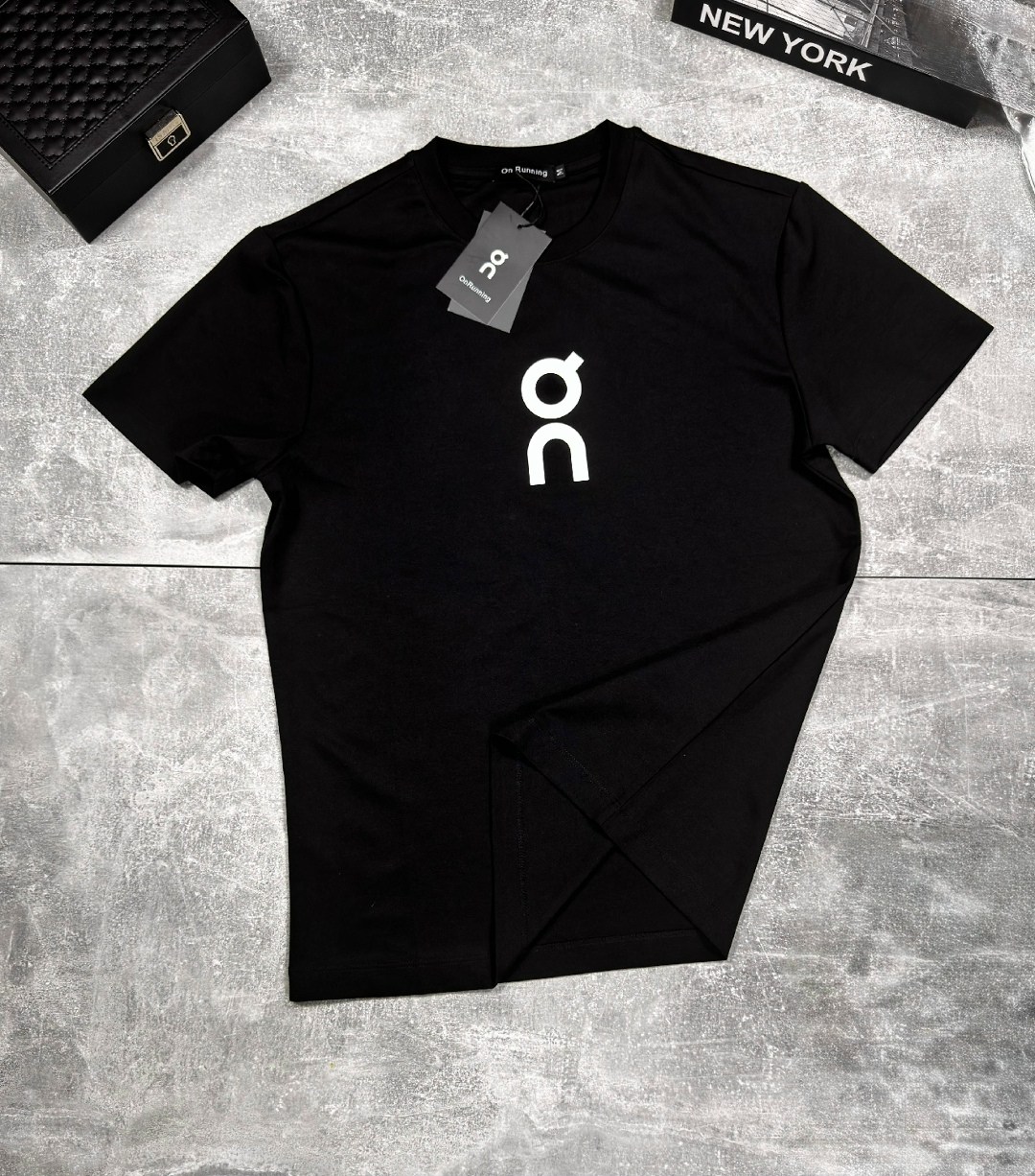 мужская футболка,футболка,логотип футболки,футболки с принтами