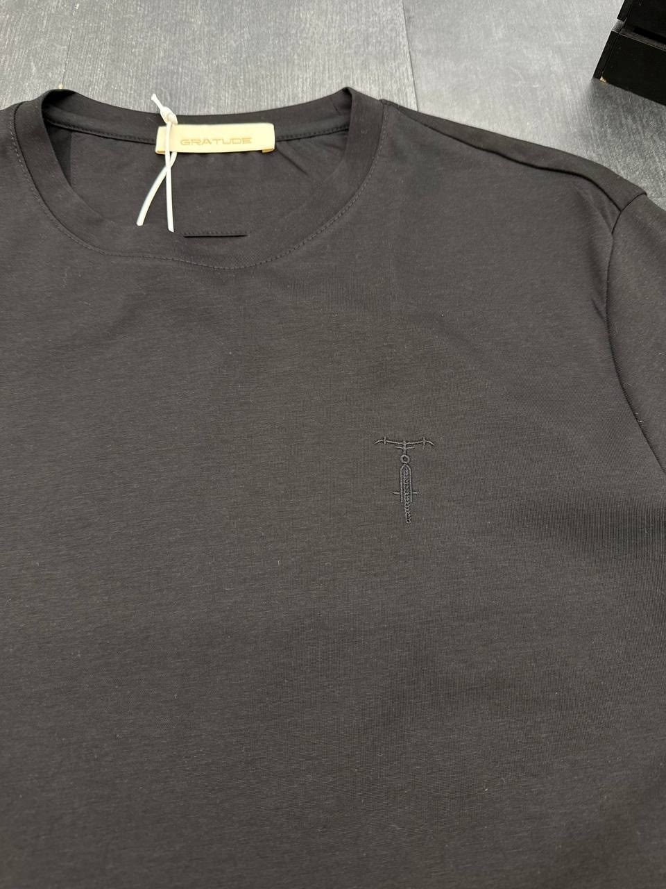 мужская футболка,футболка футболка мужская,футболки брендовые,мужская черная футболка,футболки для мужчин