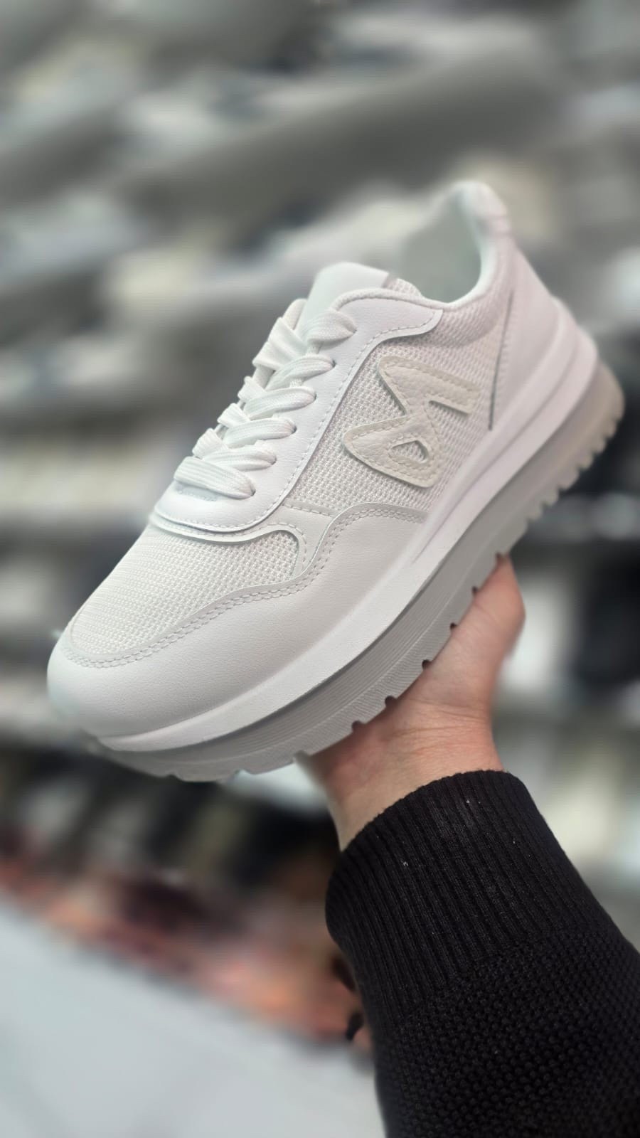 женские кроссовки,,кроссовки для женщин,adidas кроссовки женские,повседневные кроссовки