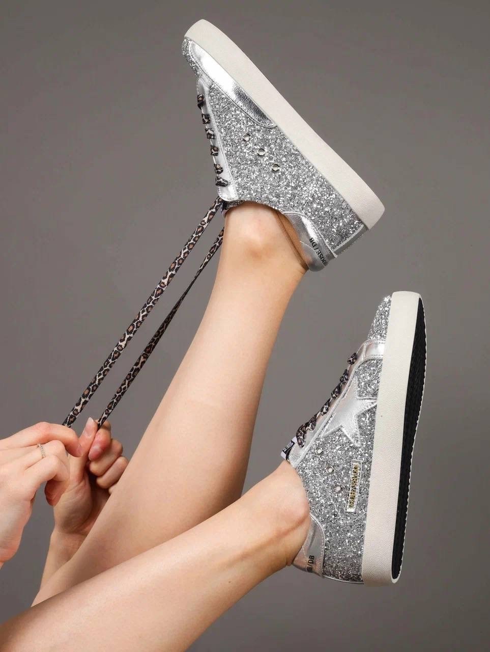,golden goose кеды super-star с блестками серебристый,golden goose superstar silver glitter sneakers,кеды golden goose superstar серебряные,golden goose кеды glitter