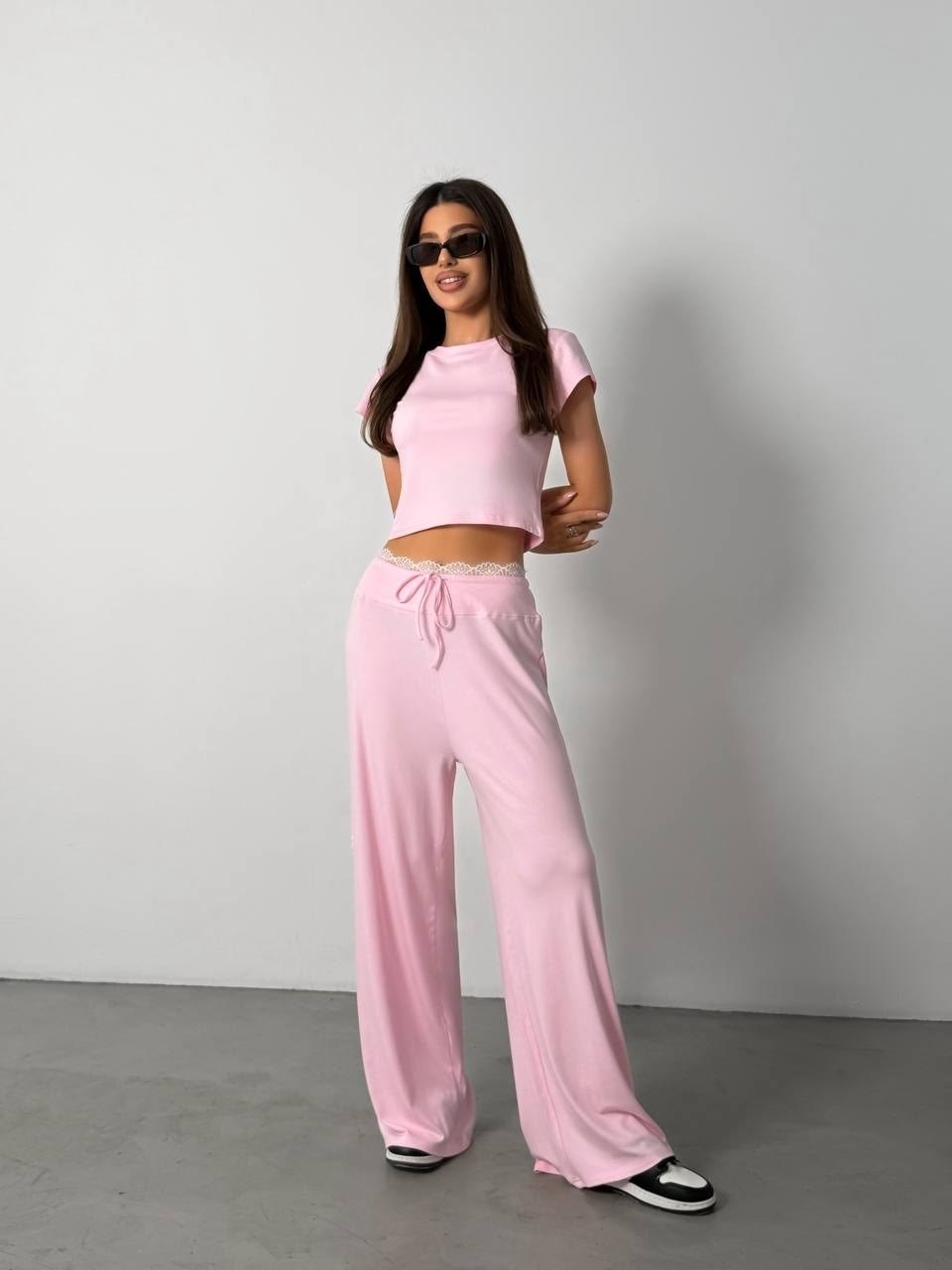 костюм с брюками,костюм женский,костюм топ и брюки,костюм топик и штаны,костюм лапша с брюками и кроп-топом mark_usa