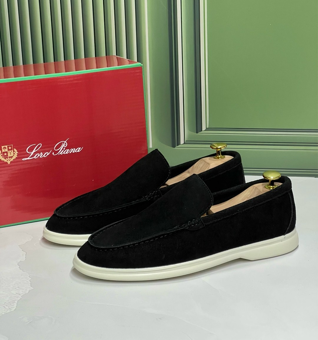 лоферы из натуральной замши loro piana,лоферы loro piana мужские,,лоферы лоро пиано материал,лоферы мужские замшевые