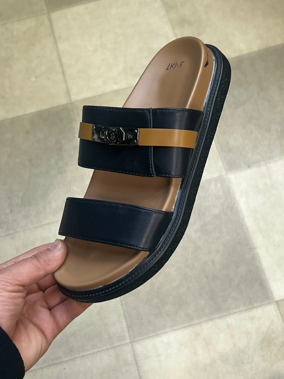 шлепанцы hermes,,сандалии hermes,шлепанцы женские,шлепанцы гермес коричневые