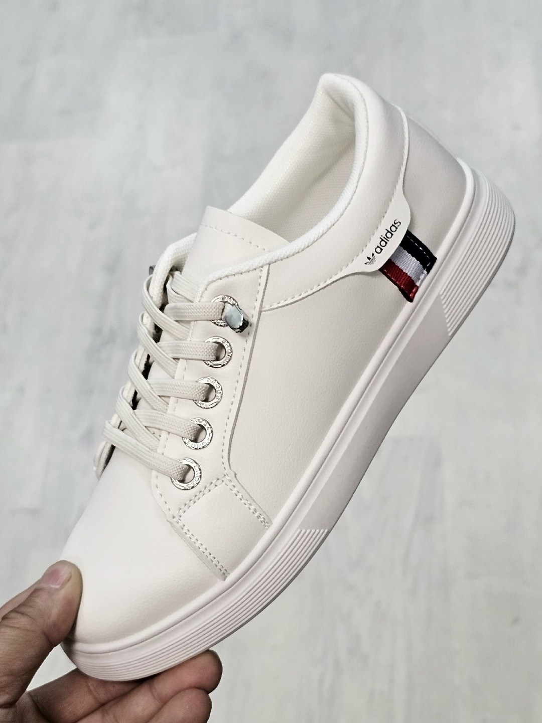 ,белые кеды,кеды женски,белые кроссовки,кеды кроссовки