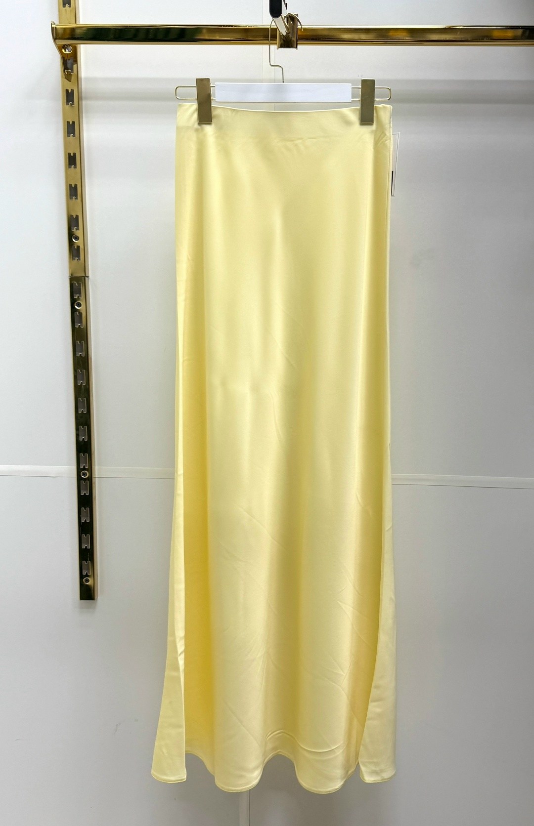 юбка атласная,шелковая юбка,юбка длинная,атласная юбка длинная,юбка желтая