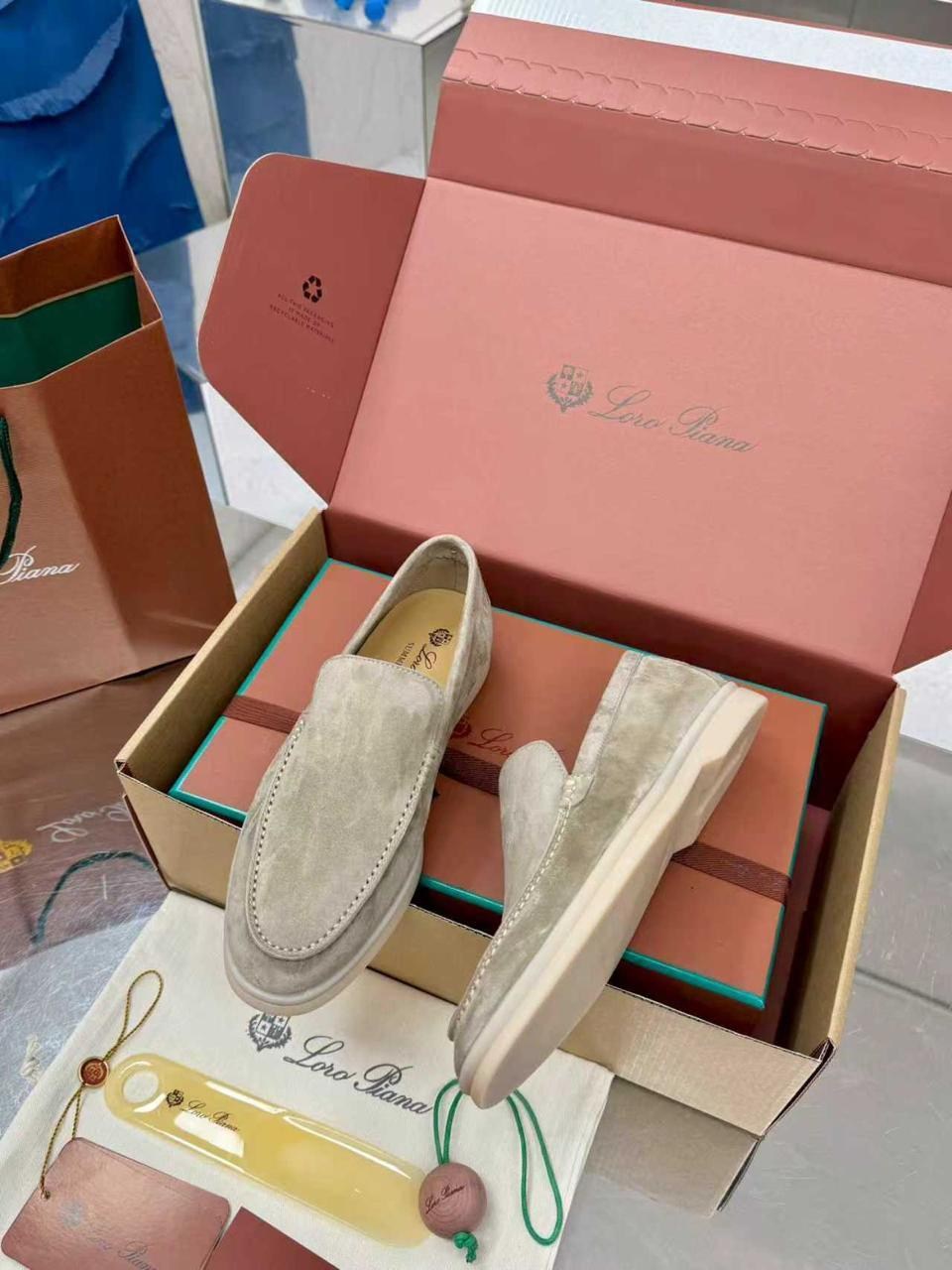 лоферы женские loro piana,замшевые лоферы loro piana,,лоферы лоро пиано оригинал,лоферы loro piana