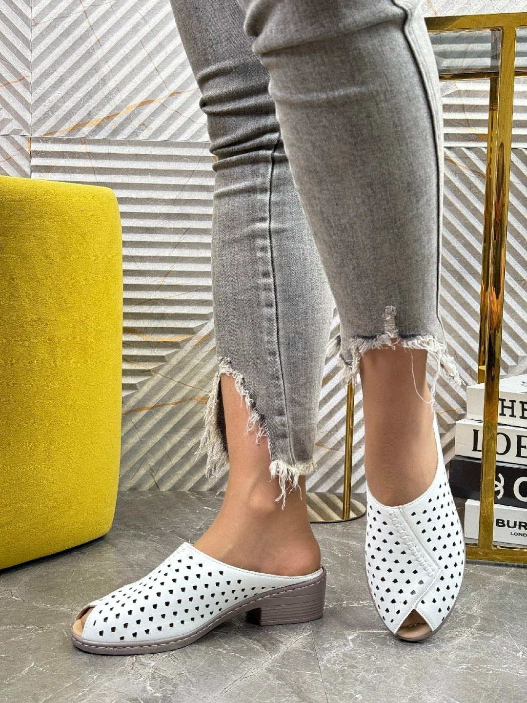 ,сабо с перфорацией, женская,сабо и мюли,сабо