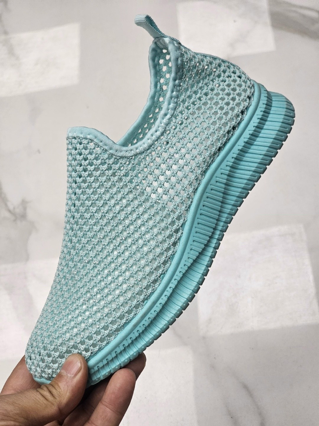 ,женские слипоны,слипоны женские в сеточку,слипоны кроссовки,кроссовки женскиe